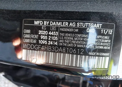 2013 Mercedes-Benz C 250 Luxury/Sport из США, поврежденный, VIN WDDGF4HB3DA810612